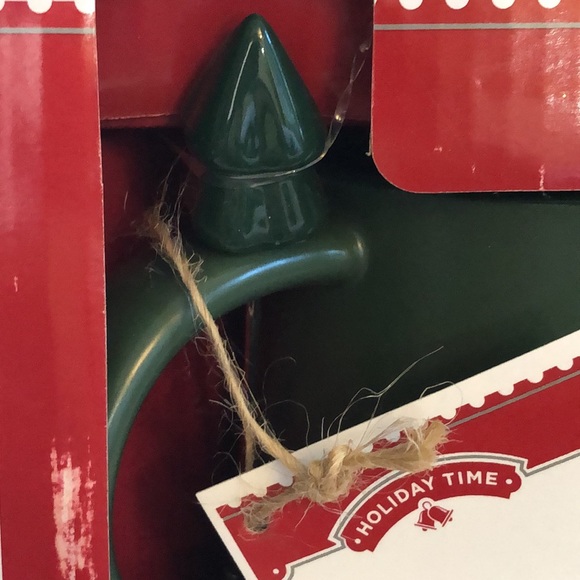 Holiday Time mugs w/stirrers - Picture 4 of 5